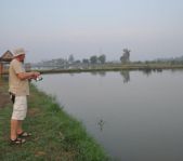 Ловля змееголова.Озеро Пилот.Таиланд январь 2012 г.